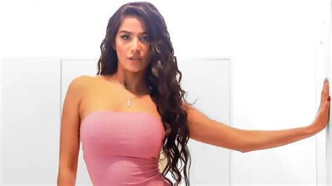 poonam pandey leaked sex|Poonam Pandey Leaked Sex Video